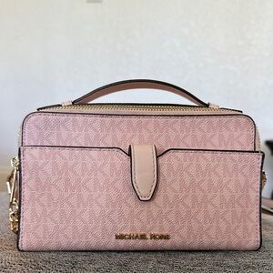 Michael Kors Blush Crossbody Bag